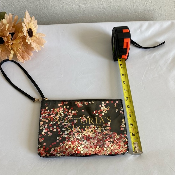 Victoria’s Secret Sequence Wristlet .  Colorful and Bold.  NWOT - Picture 10 of 12